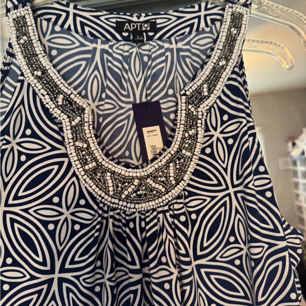 Apt. 9 Navy and White Geometric Sleeveless Blouse